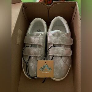 Girls Thereabouts Memory Foam Silver Size 2 M